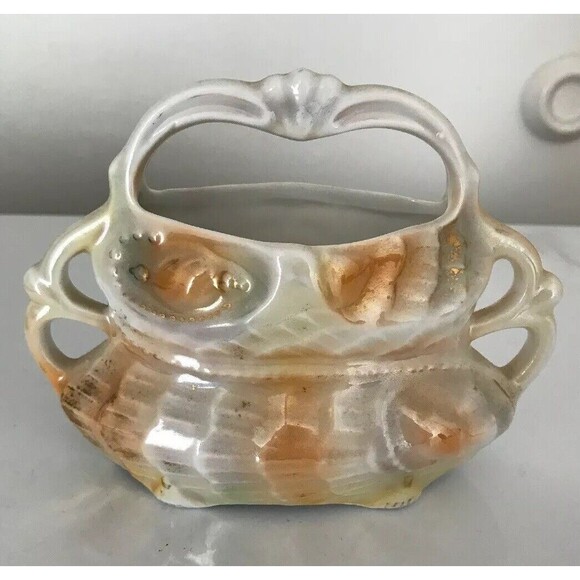 Vintage Porcelain iridescent pearl Trinket Container Vase With Handle 4" x 6" - Picture 2 of 11